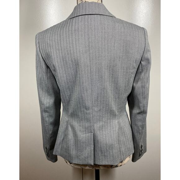 Jones New York Suit Gray with Ghost Stripes One Button Blazer Jacket Size 4 - Picture 3 of 9